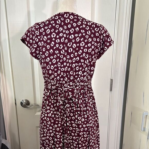 Isabel Maternity by Ingrid & Isabel Burgundy and White Maxi Sundress - Picture 5 of 8